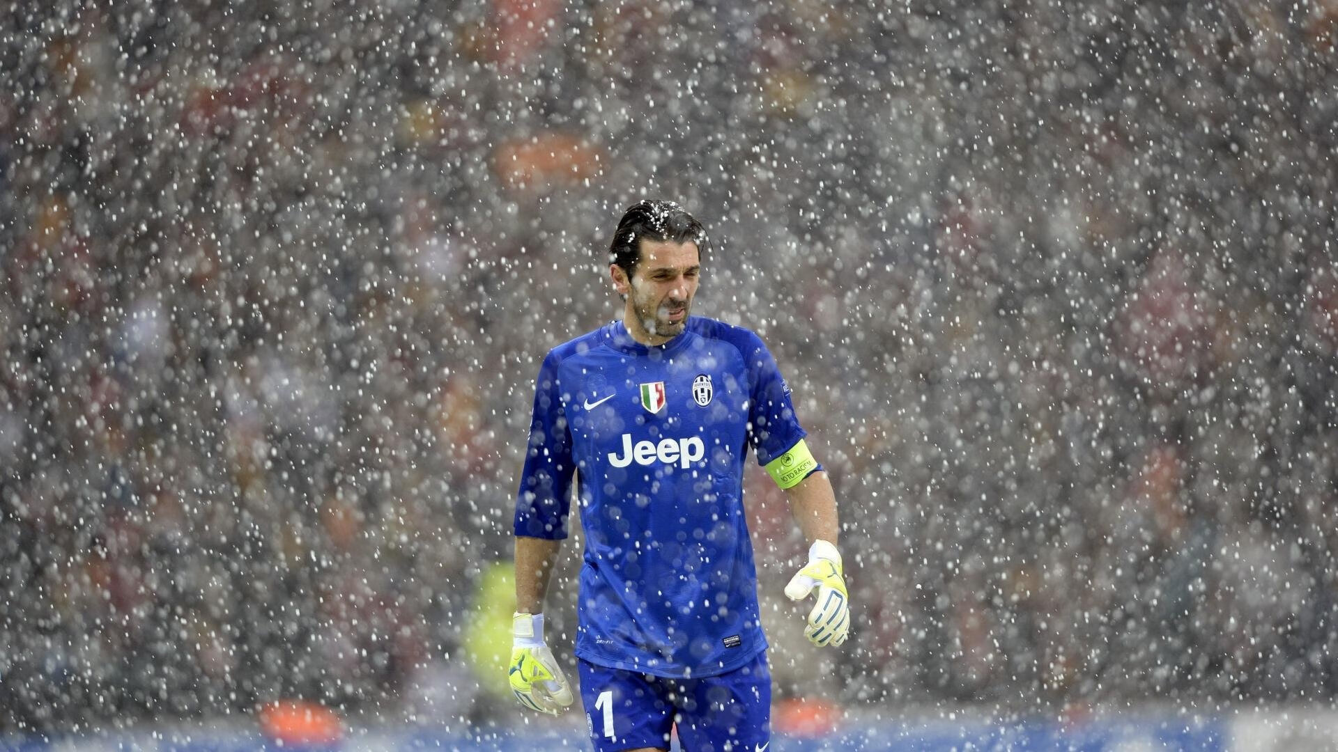 2016年季后赛第七场：库里的“远距离绝杀”点燃全场！，16年总决赛第七场库里数据